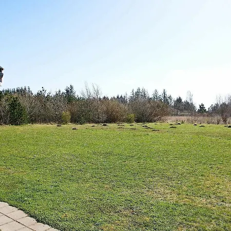 Four-bedroom Holiday In Hojslev 4 *