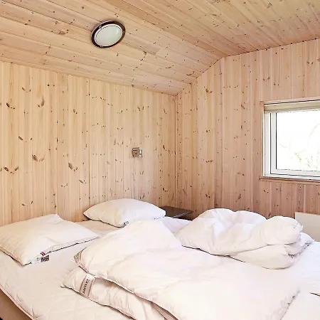 Four-bedroom Holiday In Hojslev 4 * Sundstrup